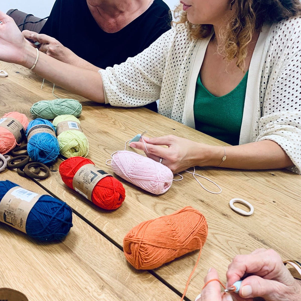 Viens avec ton projet au crochet, je t’accompagne !